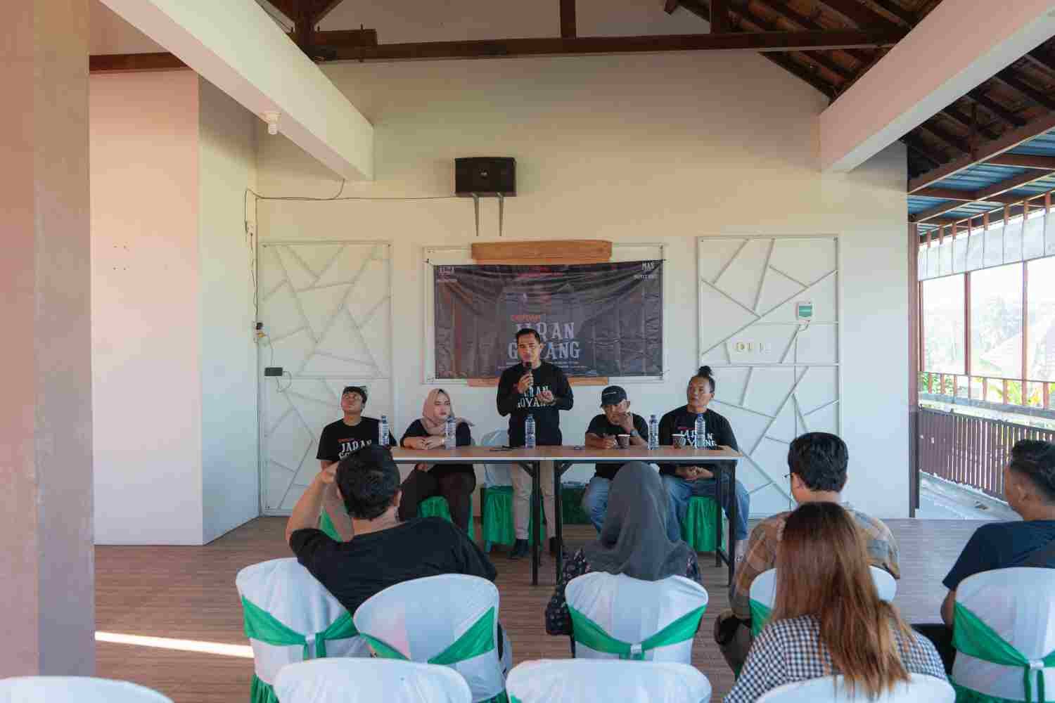 Mengungkap Kisah Magis Jaran Goyang Banyuwangi