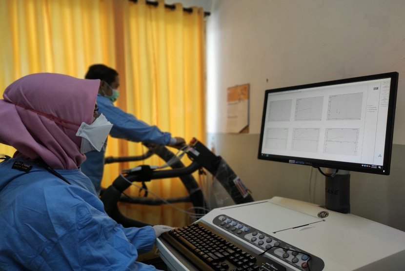 Sayangi Jantung Anda, Lakukan Treadmill Test di RSUD Blambangan