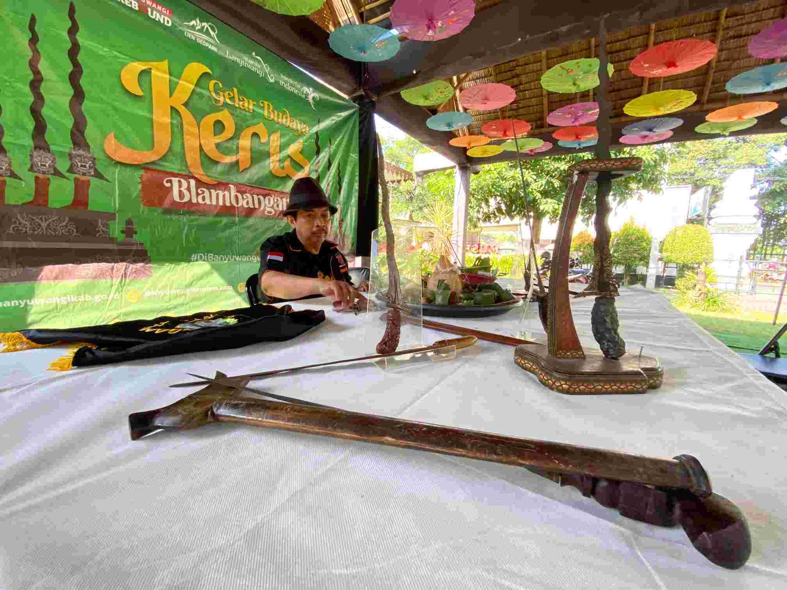Ratusan Pusaka Dijamasi di Disbudpar Banyuwangi