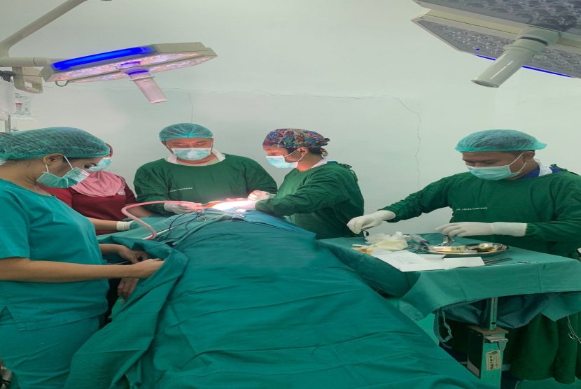 Teknik Clipping Costa, Solusi Cepat Pulih dari Patah Tulang Iga